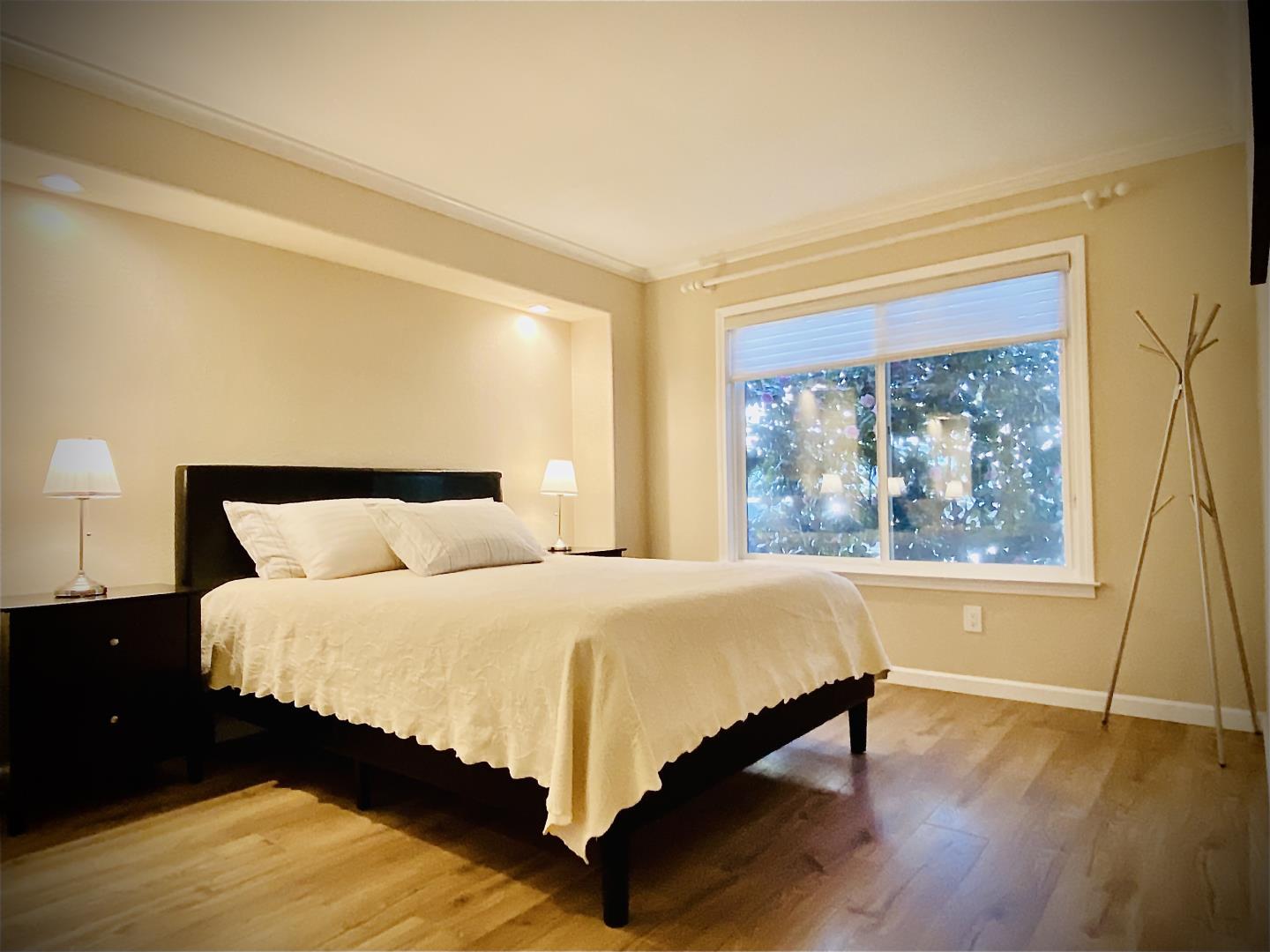 Detail Gallery Image 19 of 39 For 638 Rand St, San Mateo,  CA 94401 - 3 Beds | 2/1 Baths