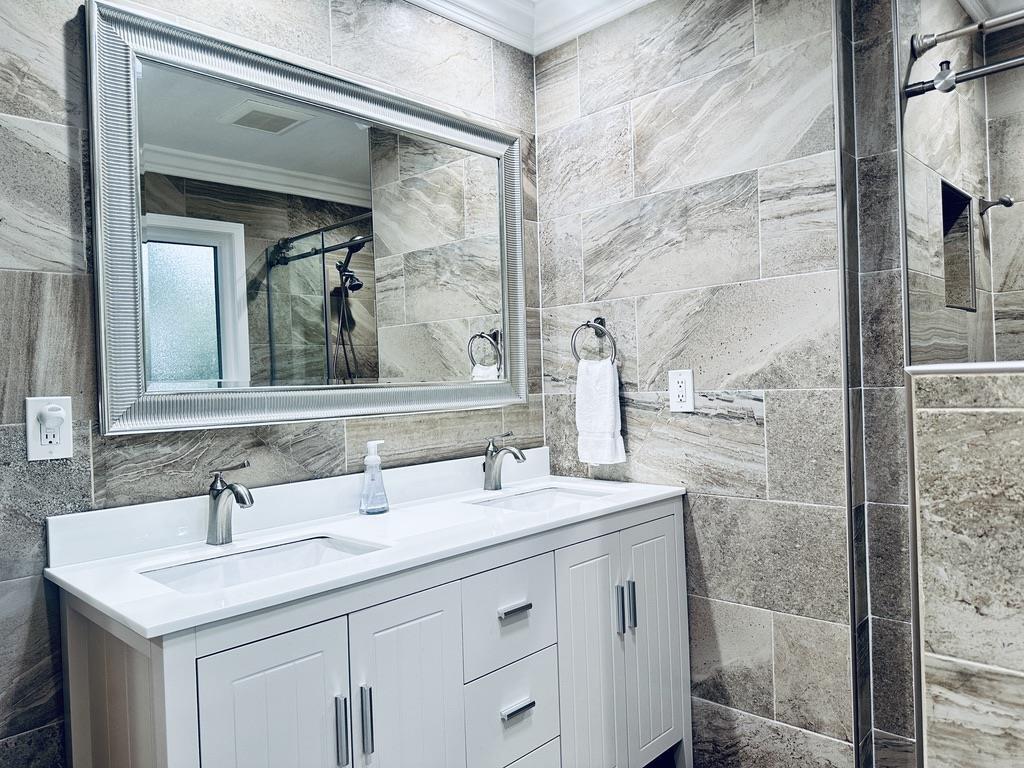 Detail Gallery Image 24 of 39 For 638 Rand St, San Mateo,  CA 94401 - 3 Beds | 2/1 Baths