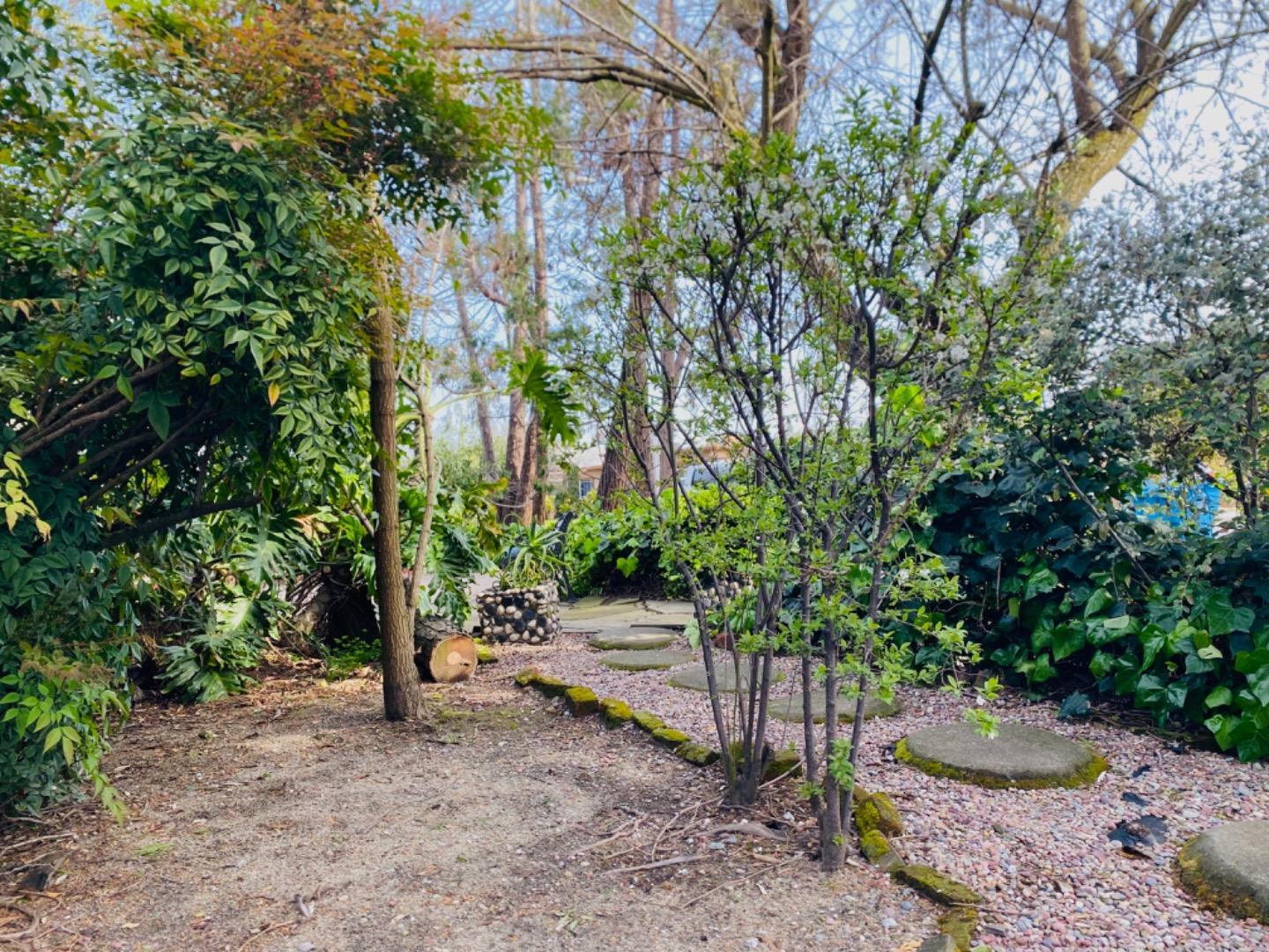 Detail Gallery Image 35 of 39 For 638 Rand St, San Mateo,  CA 94401 - 3 Beds | 2/1 Baths