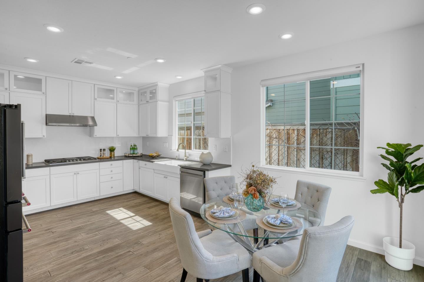 Detail Gallery Image 14 of 57 For 33753 Rodeo St, Fremont,  CA 94555 - 4 Beds | 2/1 Baths