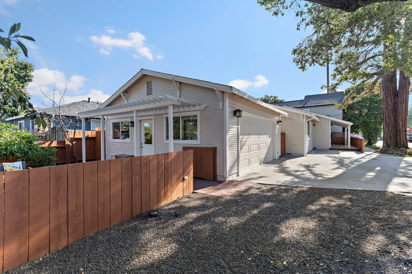 Detail Gallery Image 20 of 23 For 2173 Elliott St, San Jose,  CA 95128 - 4 Beds | 3/1 Baths