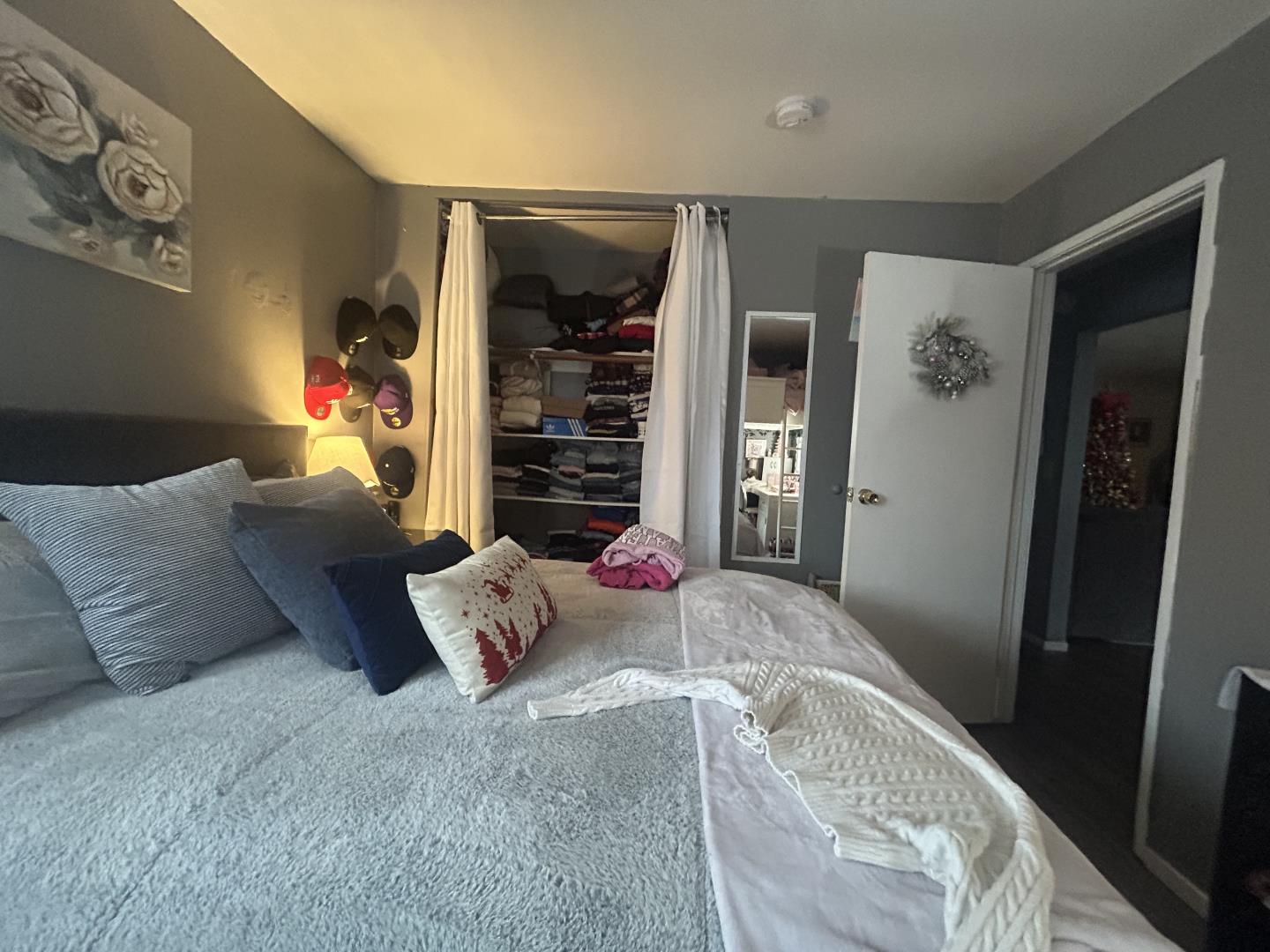 Detail Gallery Image 5 of 9 For 20 Marian Ct, San Rafael,  CA 94901 - – Beds | – Baths