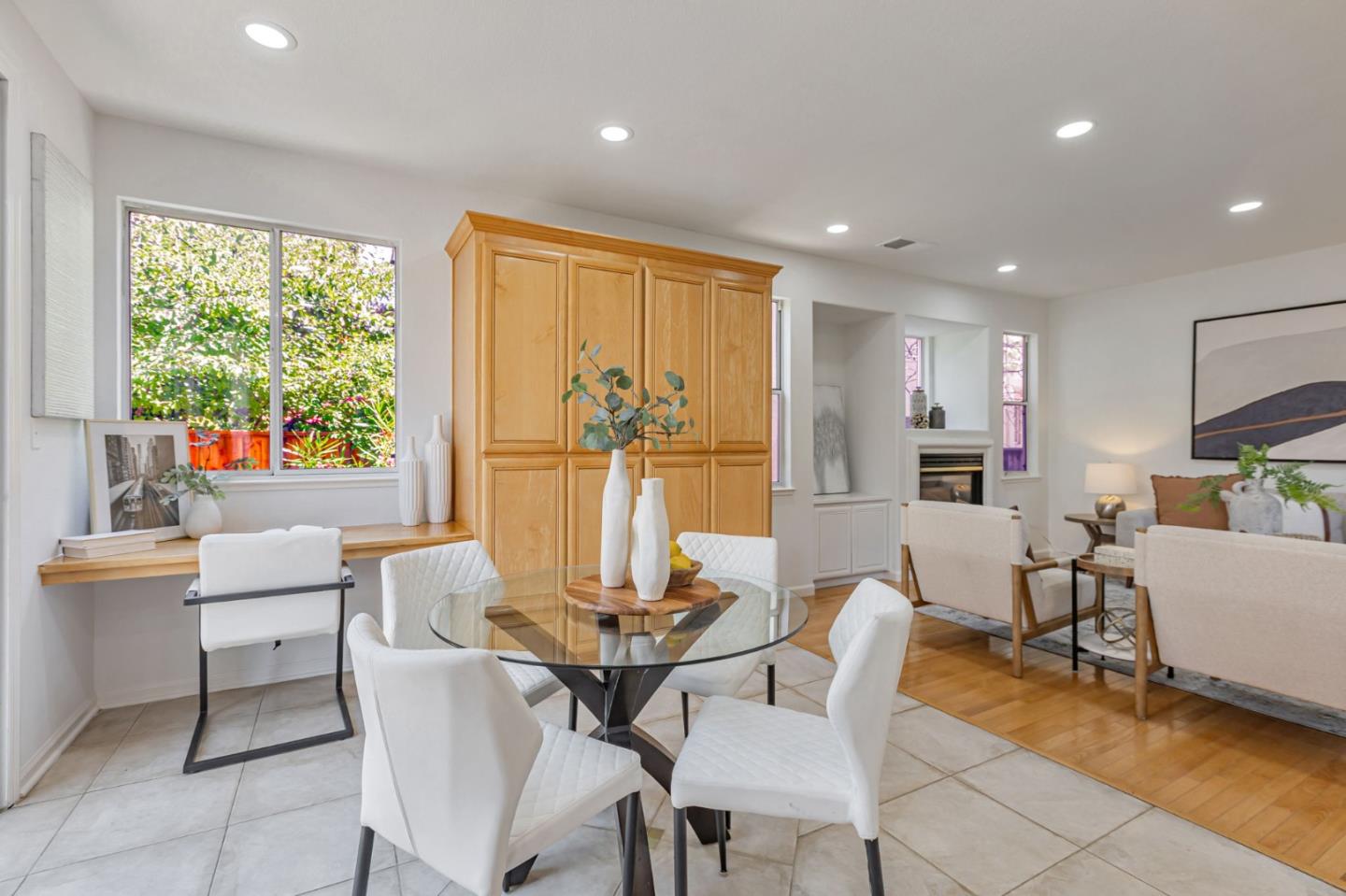 Detail Gallery Image 20 of 44 For 20433 via Palamos, Cupertino,  CA 95014 - 4 Beds | 2/1 Baths