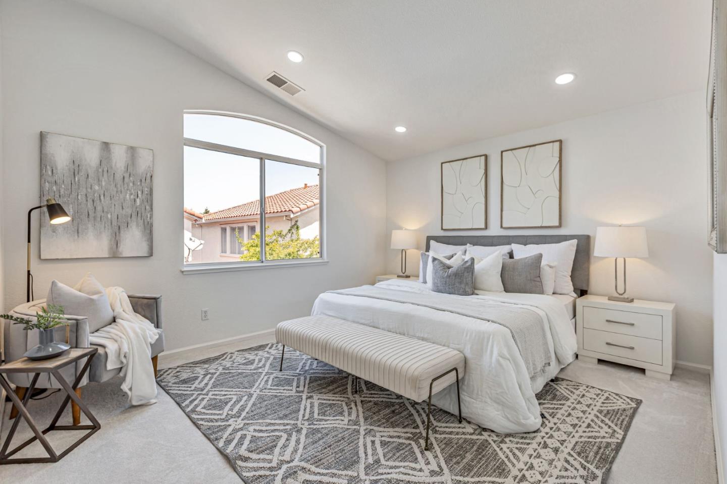 Detail Gallery Image 24 of 44 For 20433 via Palamos, Cupertino,  CA 95014 - 4 Beds | 2/1 Baths