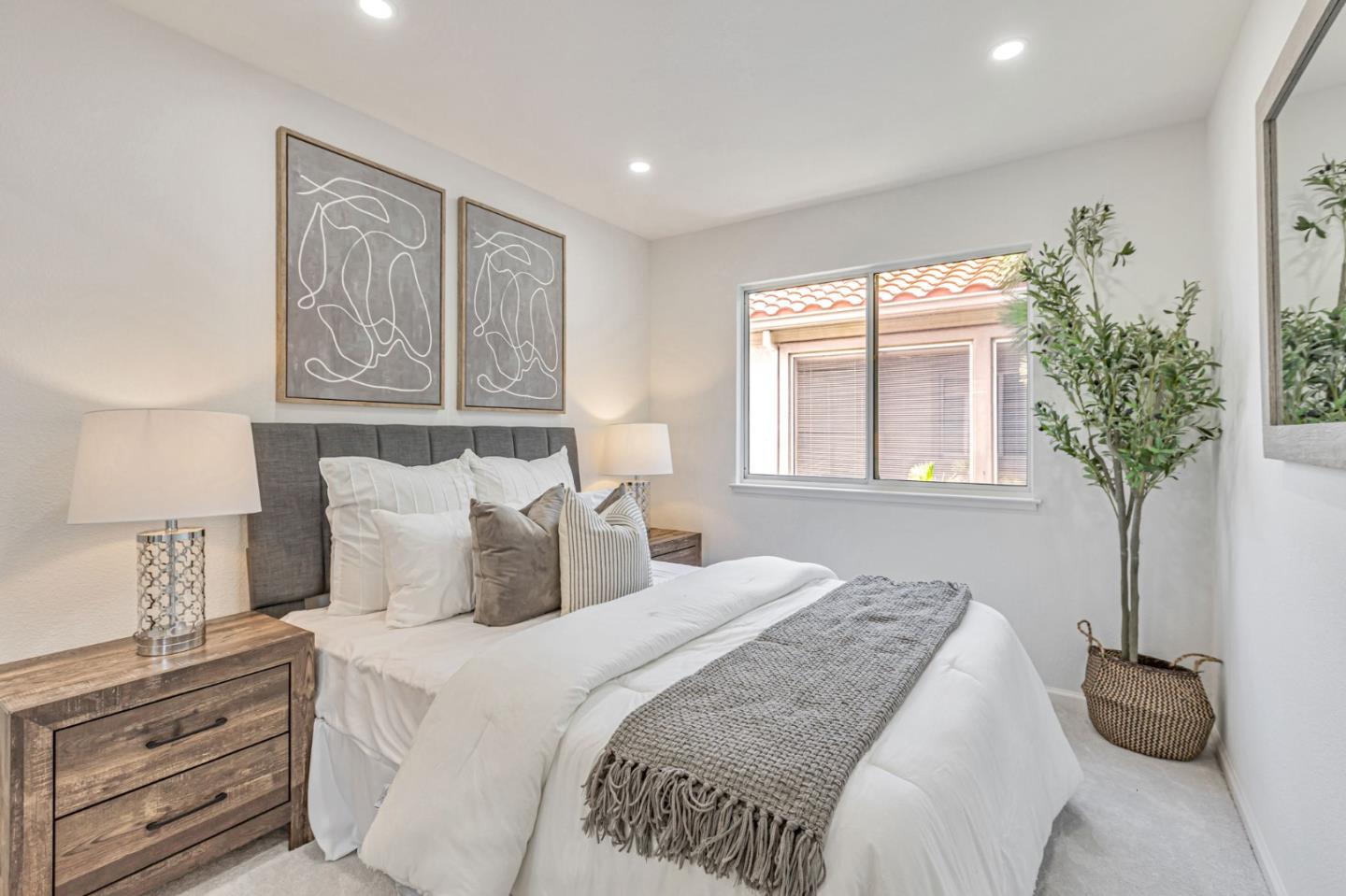 Detail Gallery Image 31 of 44 For 20433 via Palamos, Cupertino,  CA 95014 - 4 Beds | 2/1 Baths