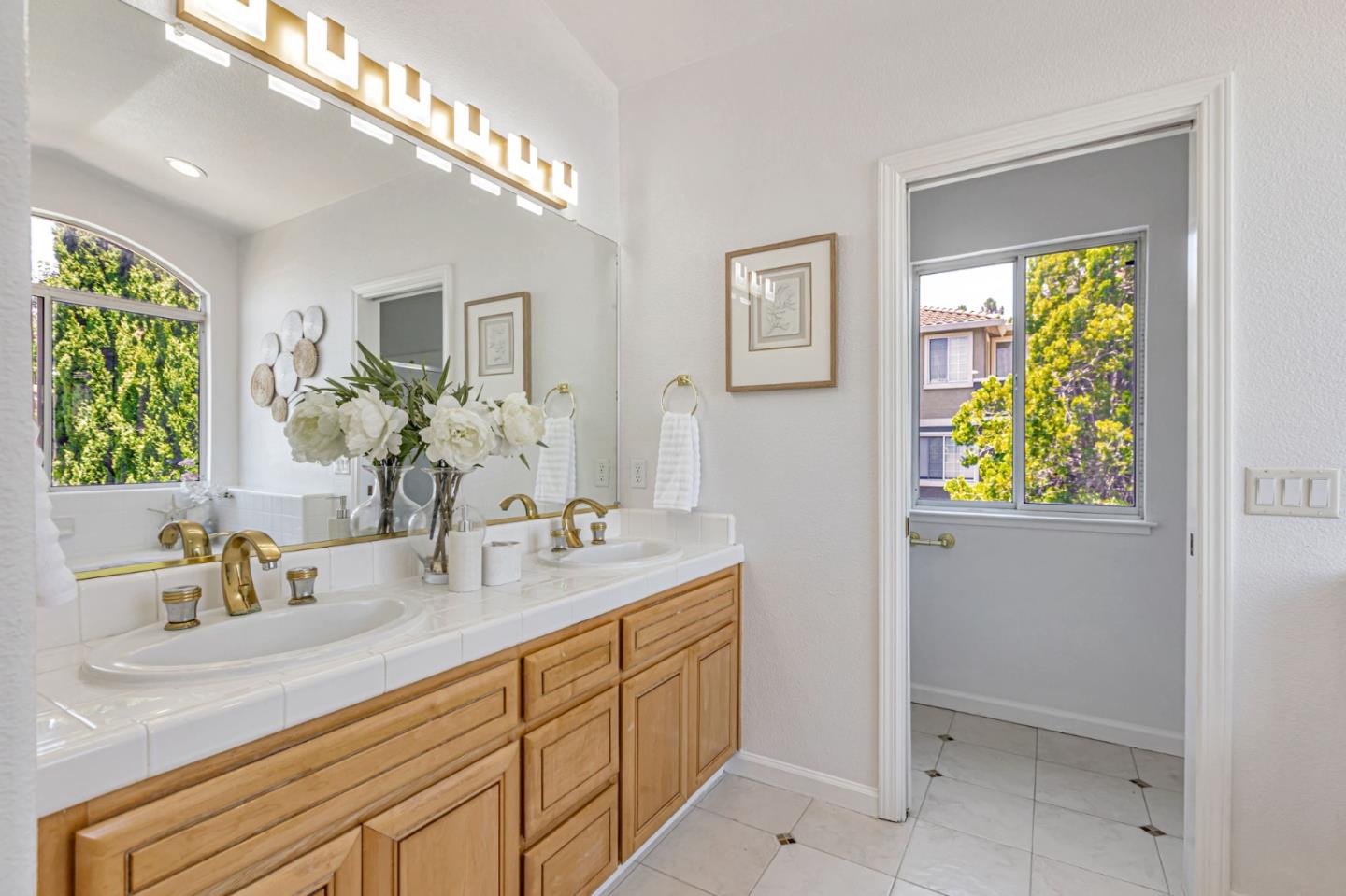Detail Gallery Image 35 of 44 For 20433 via Palamos, Cupertino,  CA 95014 - 4 Beds | 2/1 Baths