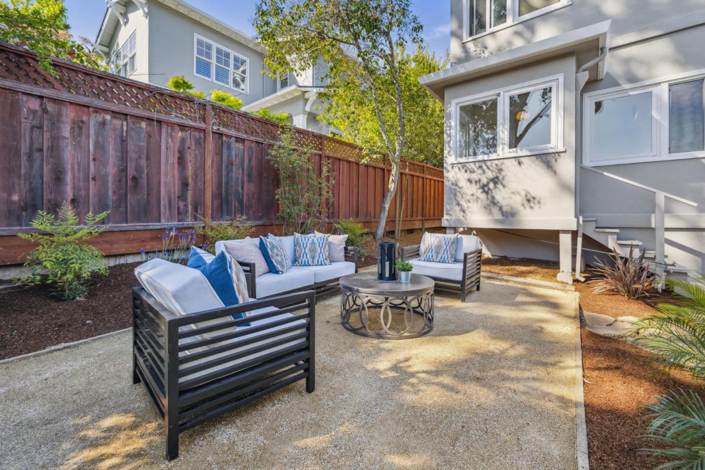 Detail Gallery Image 65 of 99 For 829 Edgehill Dr, Burlingame,  CA 94010 - 3 Beds | 1 Baths