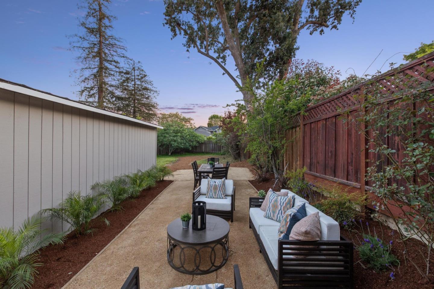 Detail Gallery Image 86 of 99 For 829 Edgehill Dr, Burlingame,  CA 94010 - 3 Beds | 1 Baths