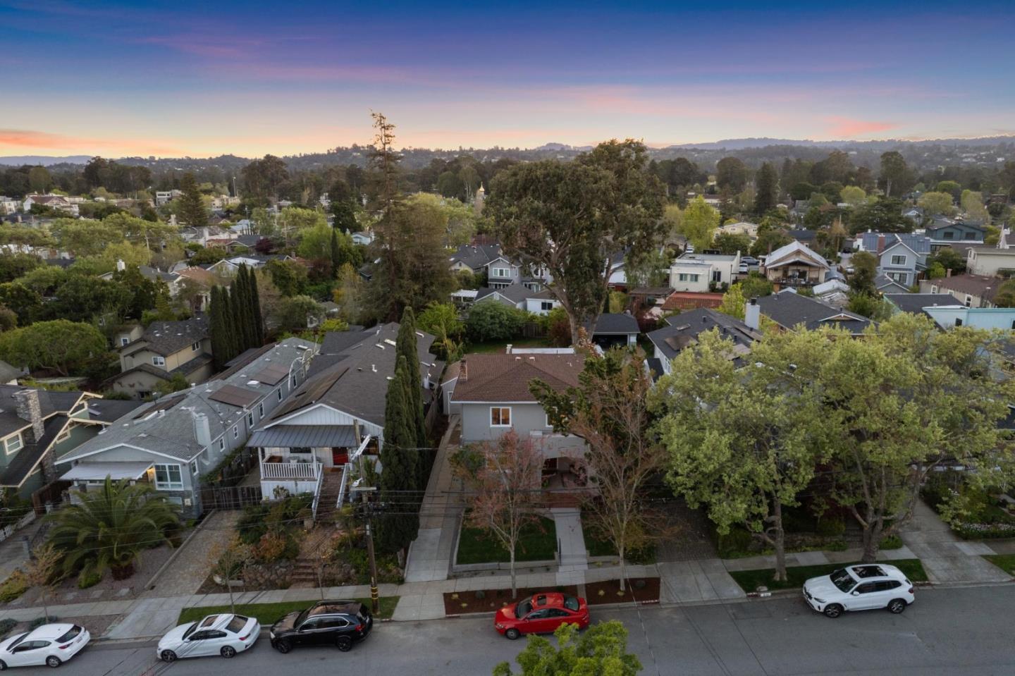 Detail Gallery Image 92 of 99 For 829 Edgehill Dr, Burlingame,  CA 94010 - 3 Beds | 1 Baths