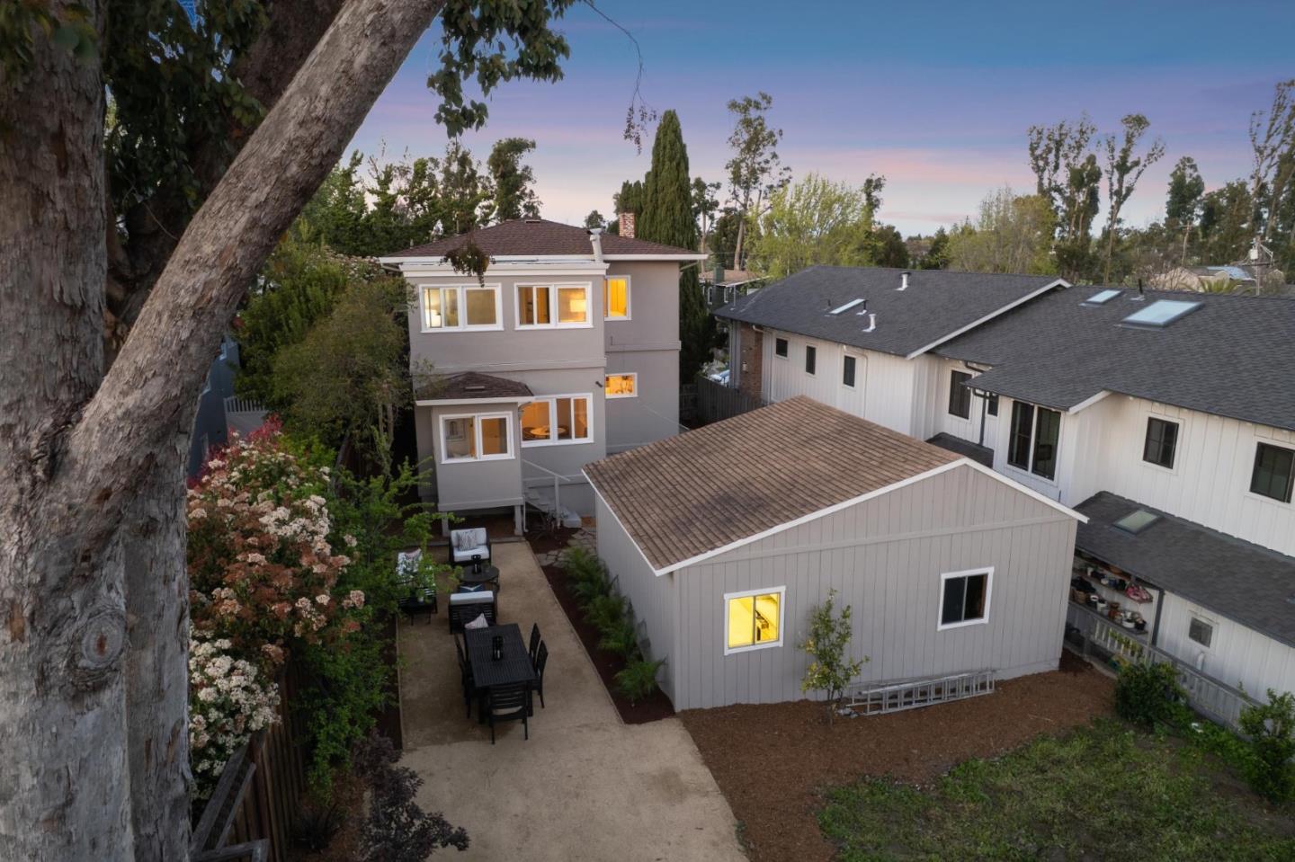 Detail Gallery Image 96 of 99 For 829 Edgehill Dr, Burlingame,  CA 94010 - 3 Beds | 1 Baths