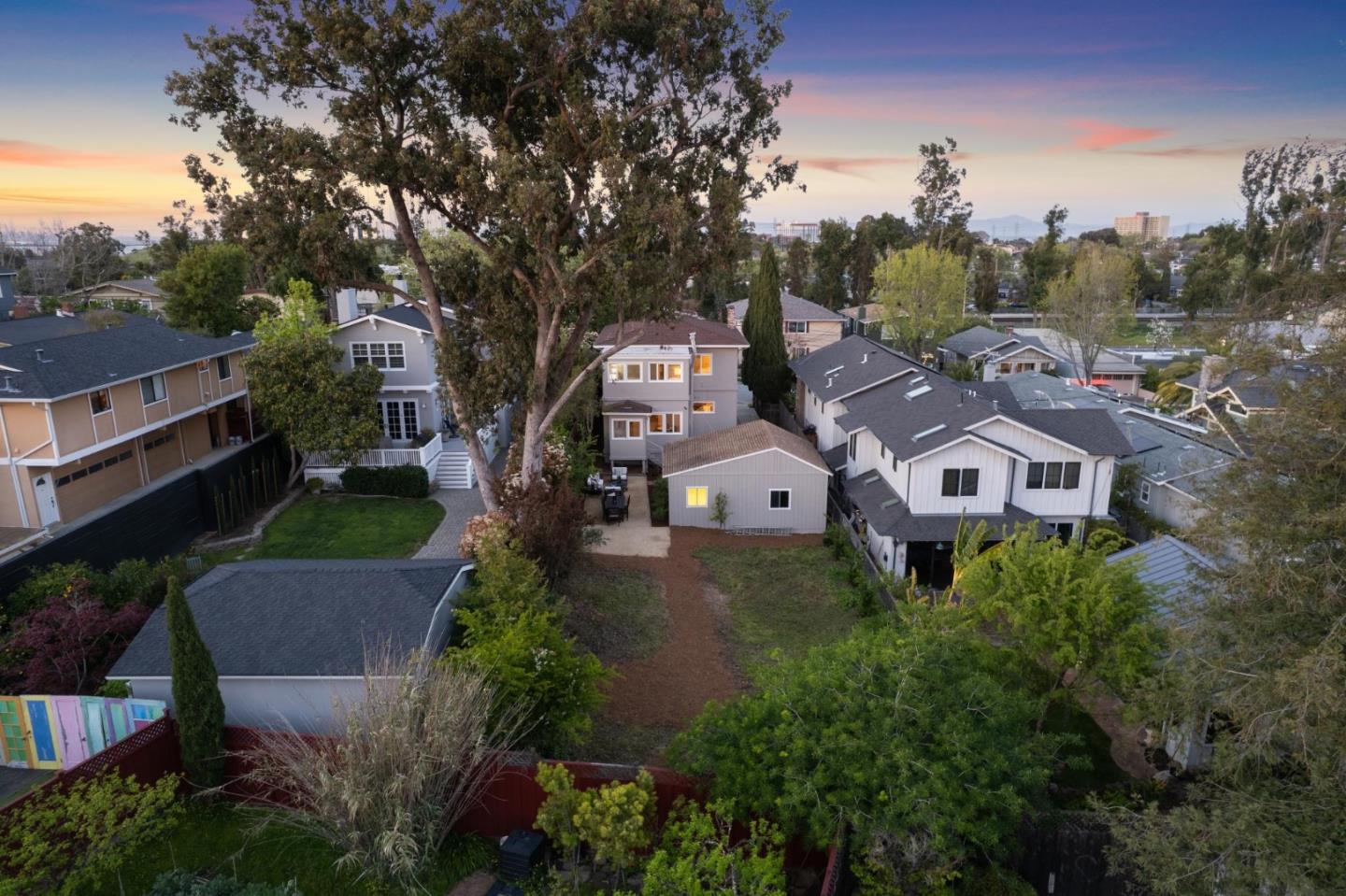 Detail Gallery Image 97 of 99 For 829 Edgehill Dr, Burlingame,  CA 94010 - 3 Beds | 1 Baths