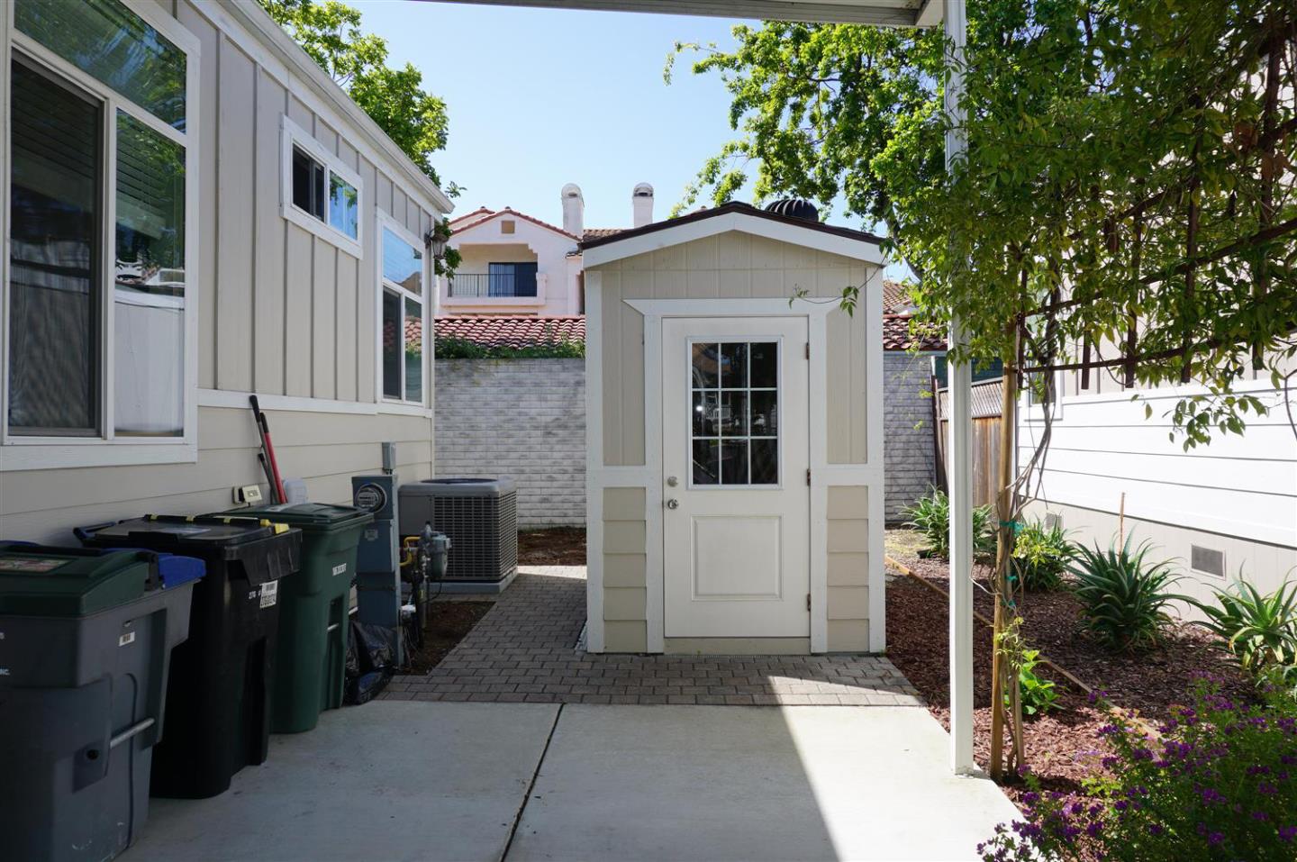 Detail Gallery Image 7 of 36 For 1111 Morse Ave #179,  Sunnyvale,  CA 94089 - 3 Beds | 2 Baths
