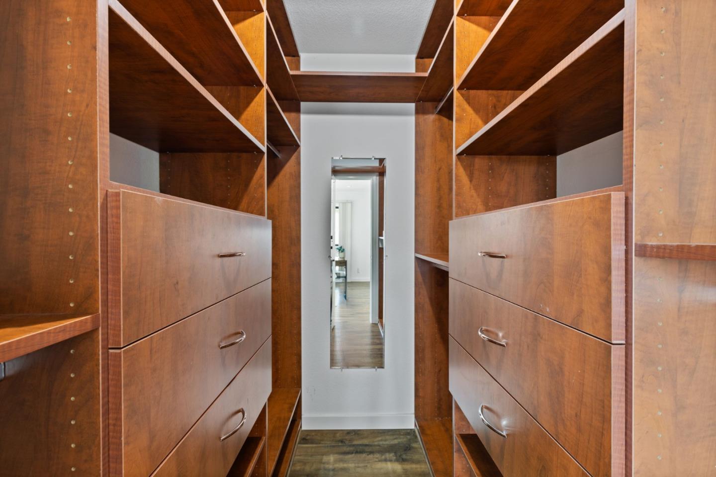 Detail Gallery Image 19 of 38 For 2425 S Norfolk St #208,  San Mateo,  CA 94403 - 2 Beds | 2 Baths