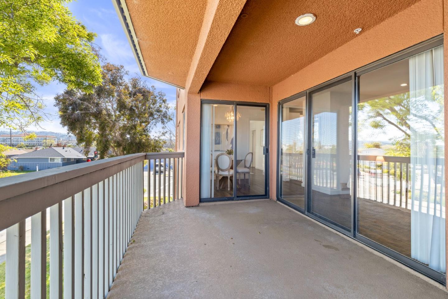 Detail Gallery Image 25 of 38 For 2425 S Norfolk St #208,  San Mateo,  CA 94403 - 2 Beds | 2 Baths