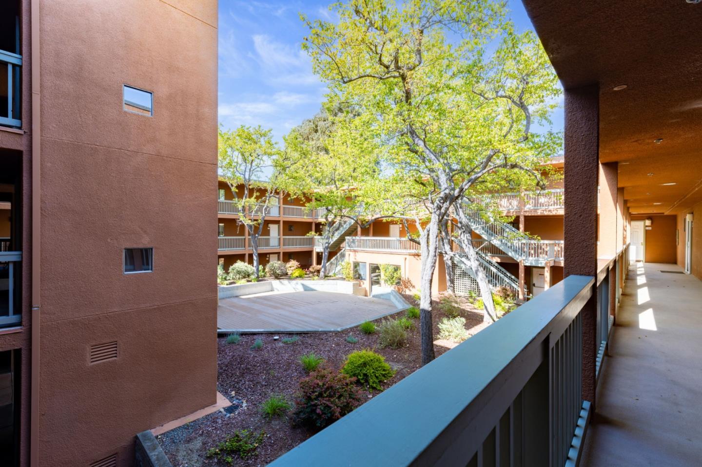 Detail Gallery Image 29 of 38 For 2425 S Norfolk St #208,  San Mateo,  CA 94403 - 2 Beds | 2 Baths