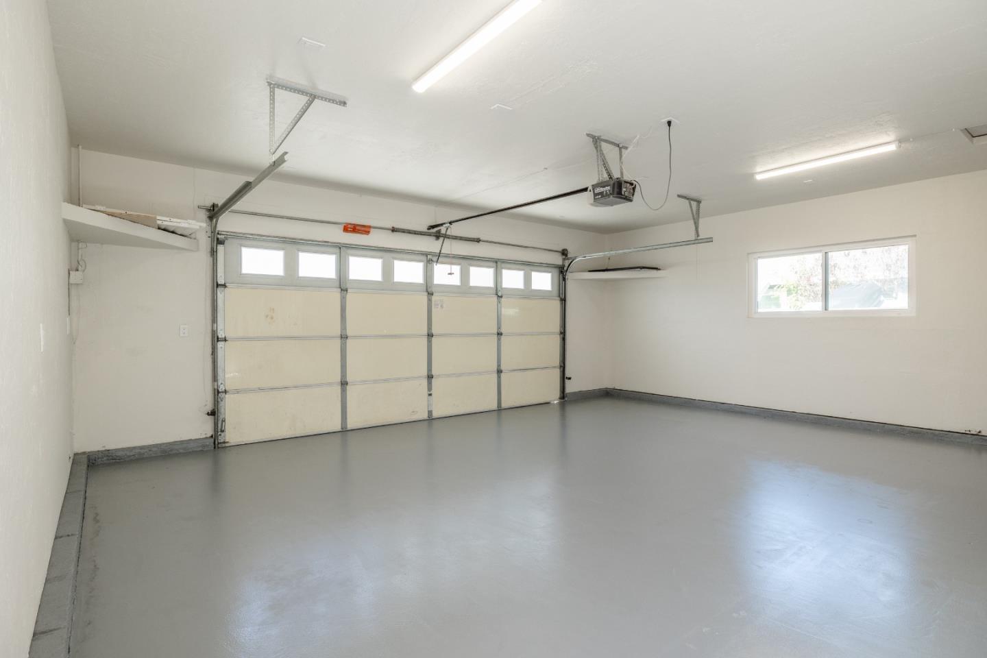 Detail Gallery Image 35 of 37 For 1817 Silvana Ln, Santa Cruz,  CA 95062 - 3 Beds | 2/1 Baths