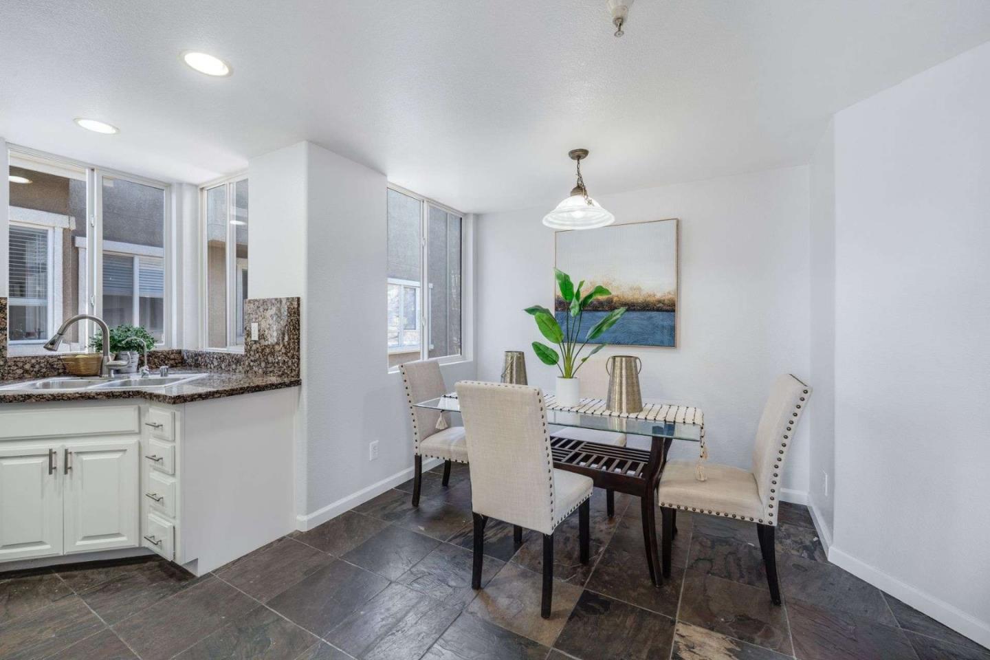 Detail Gallery Image 10 of 34 For 478 Marble Arch Ave, San Jose,  CA 95136 - 3 Beds | 2/1 Baths