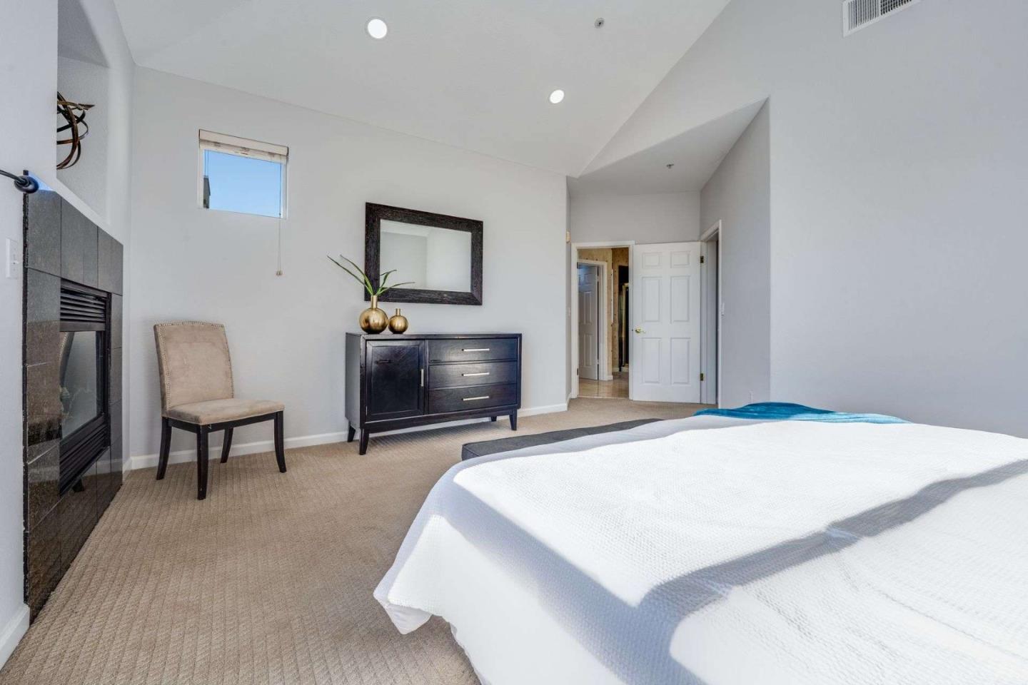 Detail Gallery Image 16 of 34 For 478 Marble Arch Ave, San Jose,  CA 95136 - 3 Beds | 2/1 Baths