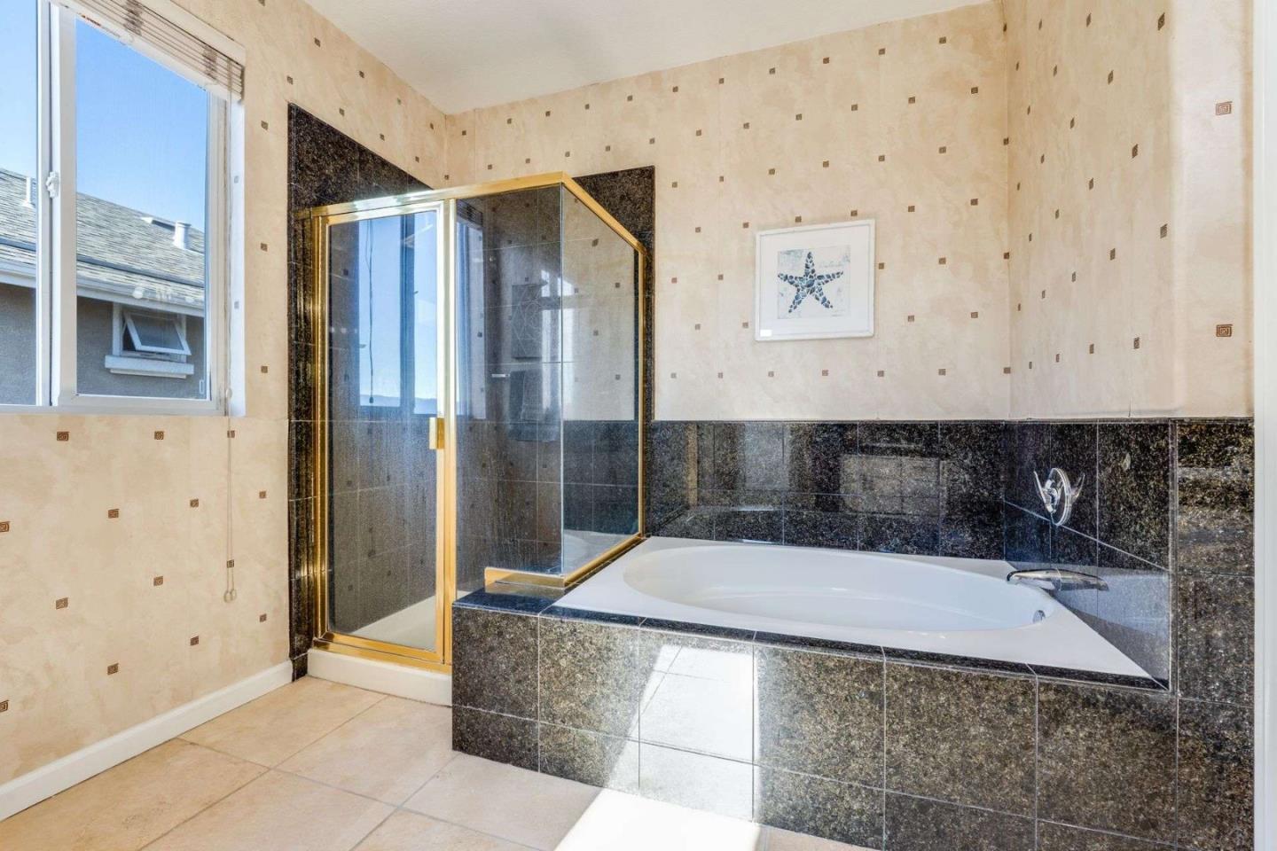 Detail Gallery Image 17 of 34 For 478 Marble Arch Ave, San Jose,  CA 95136 - 3 Beds | 2/1 Baths