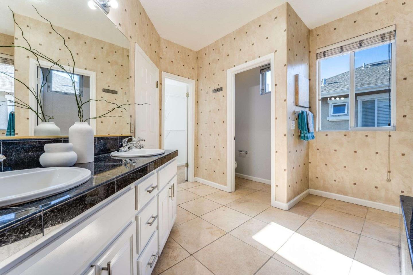 Detail Gallery Image 19 of 34 For 478 Marble Arch Ave, San Jose,  CA 95136 - 3 Beds | 2/1 Baths