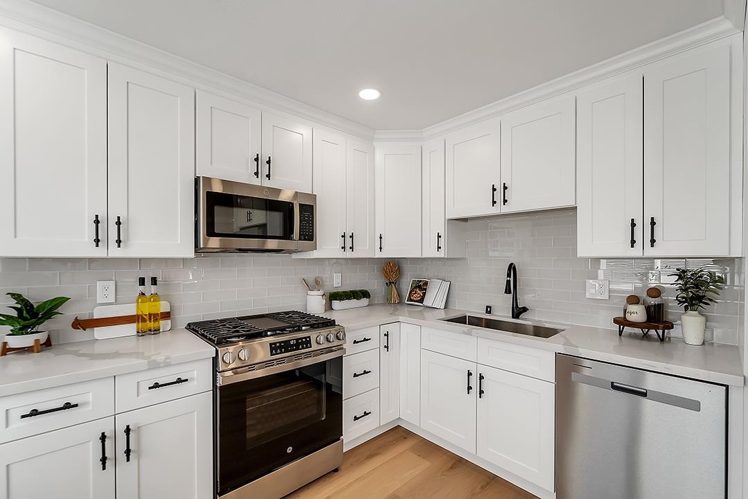 Detail Gallery Image 10 of 23 For 2668 Mozart Ave, San Jose,  CA 95122 - 4 Beds | 2 Baths