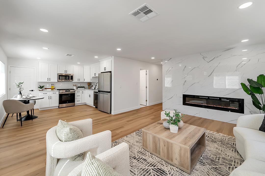 Detail Gallery Image 8 of 23 For 2668 Mozart Ave, San Jose,  CA 95122 - 4 Beds | 2 Baths