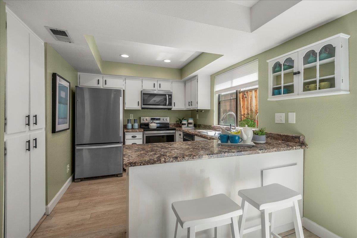 Detail Gallery Image 11 of 37 For 478 N Winchester Blvd #7,  Santa Clara,  CA 95050 - 2 Beds | 2 Baths
