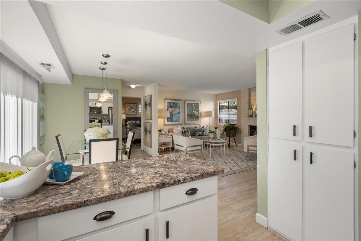 Detail Gallery Image 14 of 37 For 478 N Winchester Blvd #7,  Santa Clara,  CA 95050 - 2 Beds | 2 Baths