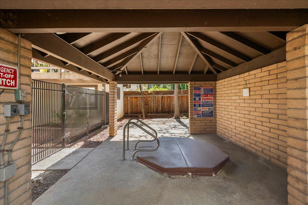 Detail Gallery Image 34 of 37 For 478 N Winchester Blvd #7,  Santa Clara,  CA 95050 - 2 Beds | 2 Baths