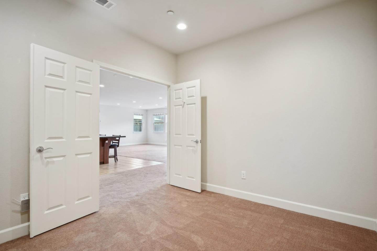 Detail Gallery Image 22 of 46 For 5476 Pinnacle View Way, Antioch,  CA 94531 - 4 Beds | 2 Baths