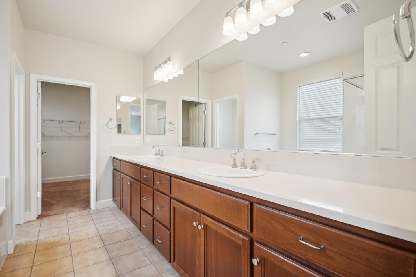 Detail Gallery Image 26 of 46 For 5476 Pinnacle View Way, Antioch,  CA 94531 - 4 Beds | 2 Baths