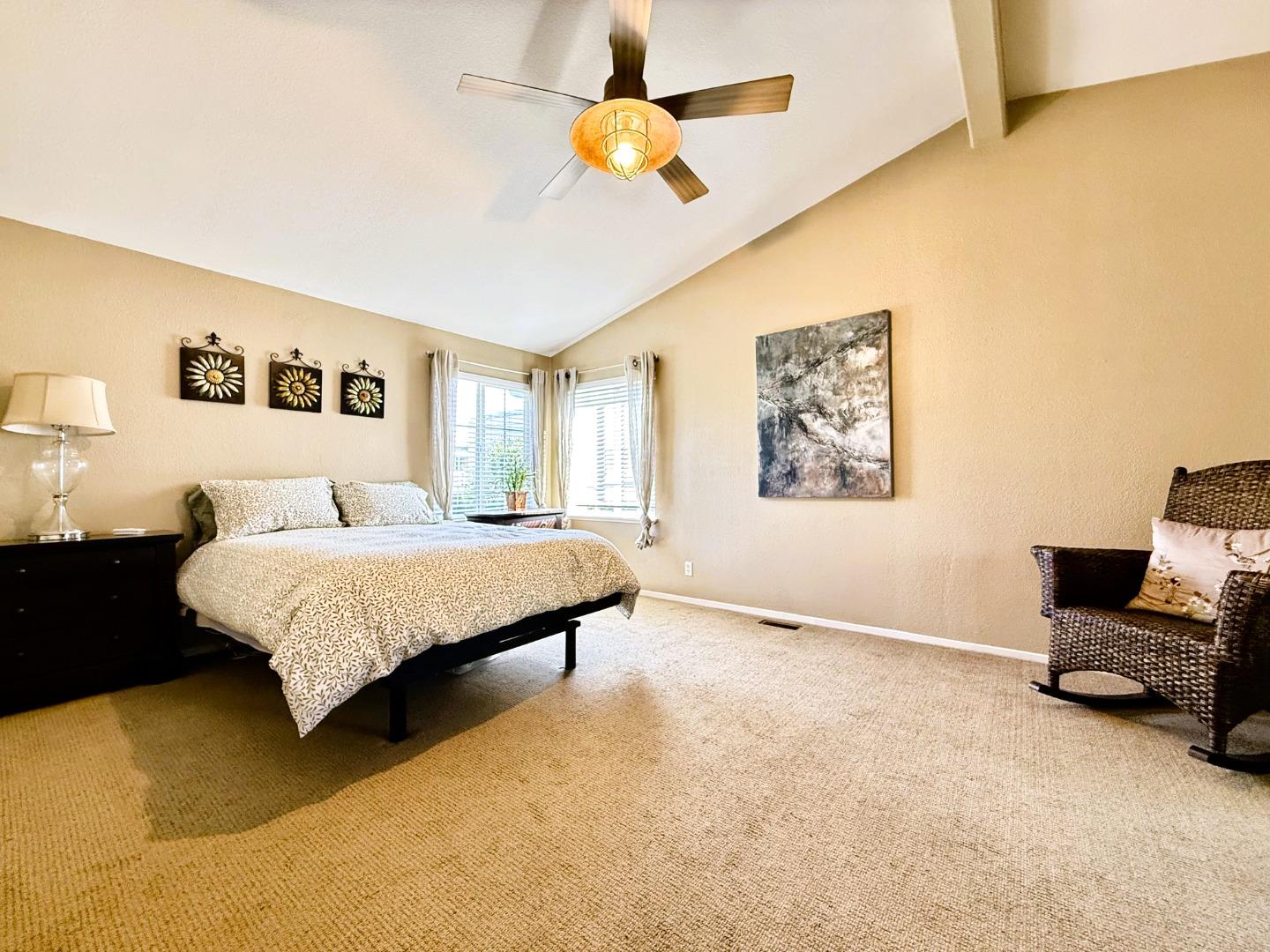 Detail Gallery Image 14 of 45 For 1220 Tasman Dr #269,  Sunnyvale,  CA 94089 - 3 Beds | 2 Baths