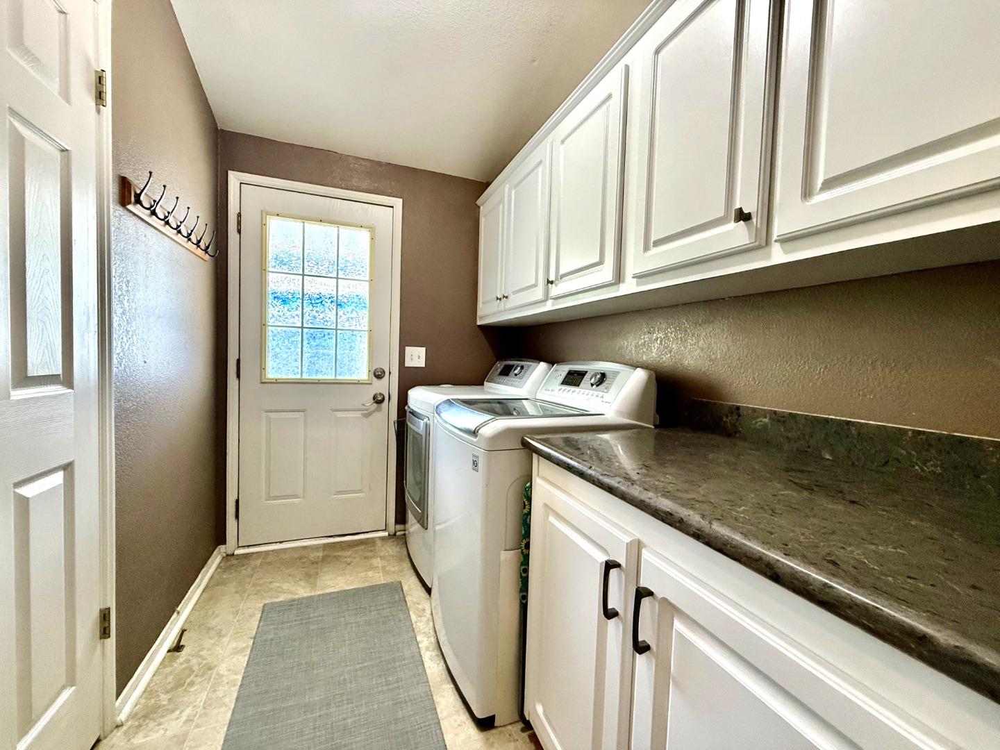 Detail Gallery Image 22 of 45 For 1220 Tasman Dr #269,  Sunnyvale,  CA 94089 - 3 Beds | 2 Baths