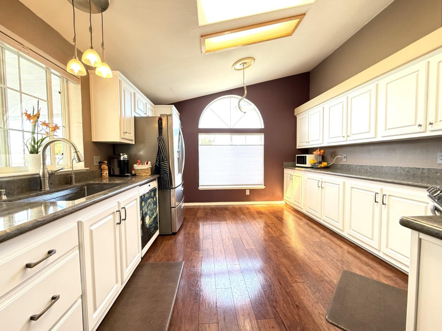 Detail Gallery Image 33 of 45 For 1220 Tasman Dr #269,  Sunnyvale,  CA 94089 - 3 Beds | 2 Baths
