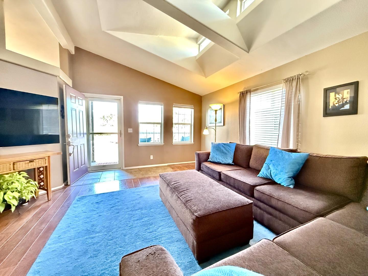 Detail Gallery Image 35 of 45 For 1220 Tasman Dr #269,  Sunnyvale,  CA 94089 - 3 Beds | 2 Baths