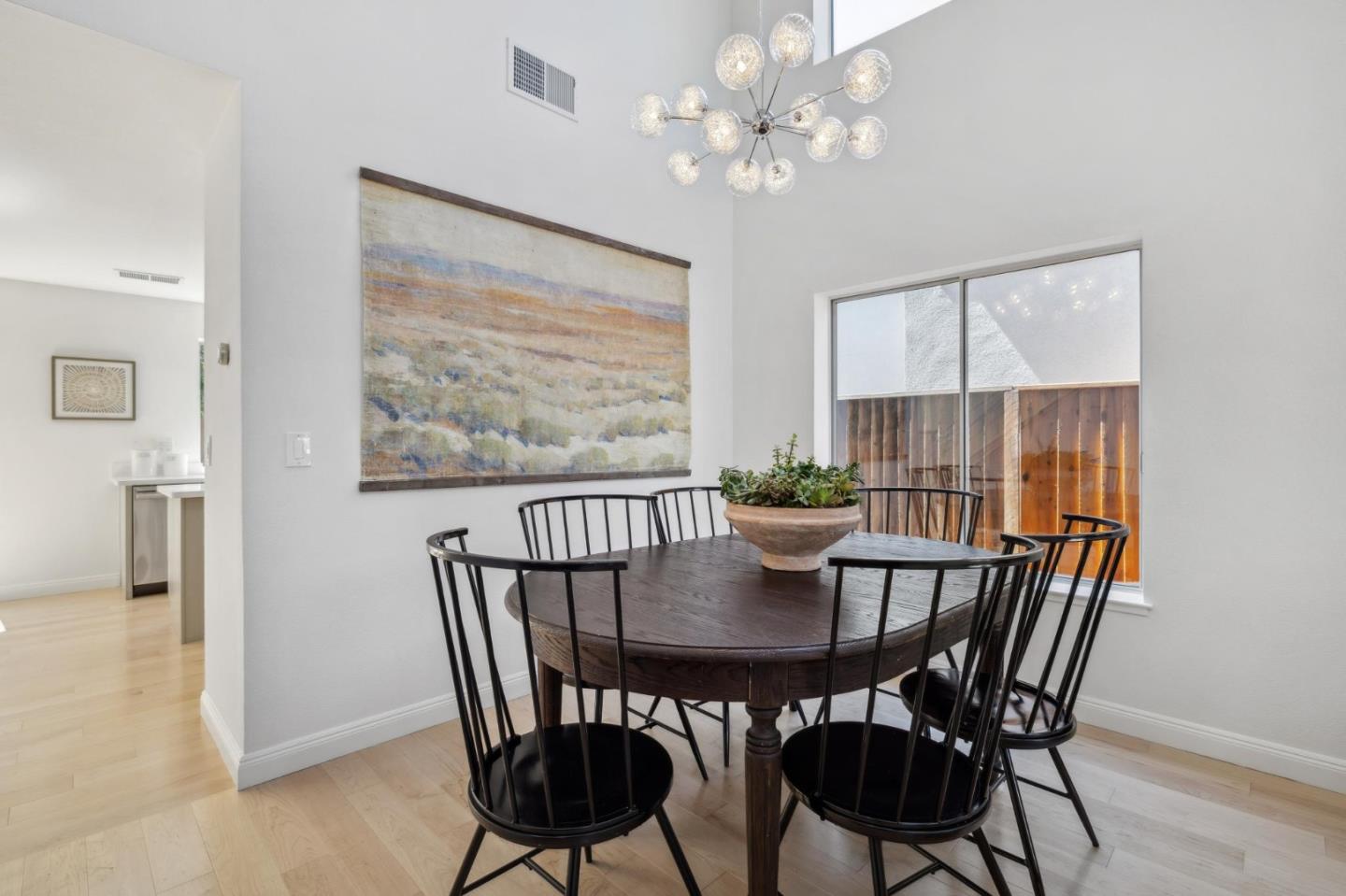 Detail Gallery Image 10 of 52 For 4216 Verdigris Cir, San Jose,  CA 95134 - 3 Beds | 2/1 Baths