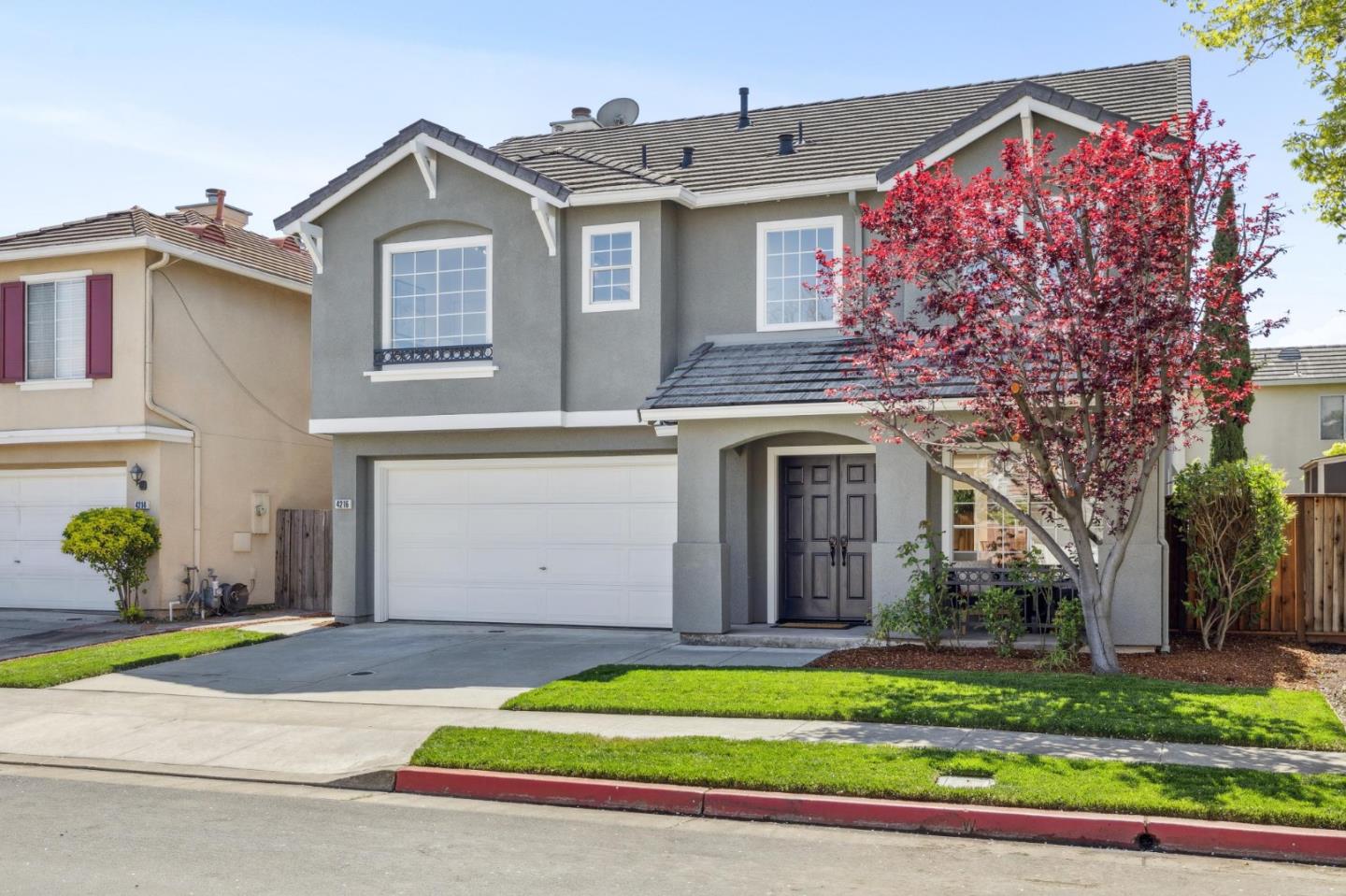 Detail Gallery Image 2 of 52 For 4216 Verdigris Cir, San Jose,  CA 95134 - 3 Beds | 2/1 Baths