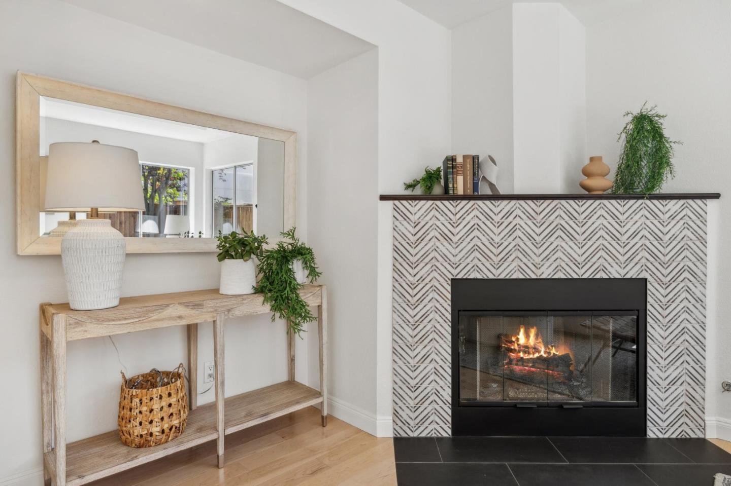Detail Gallery Image 22 of 52 For 4216 Verdigris Cir, San Jose,  CA 95134 - 3 Beds | 2/1 Baths