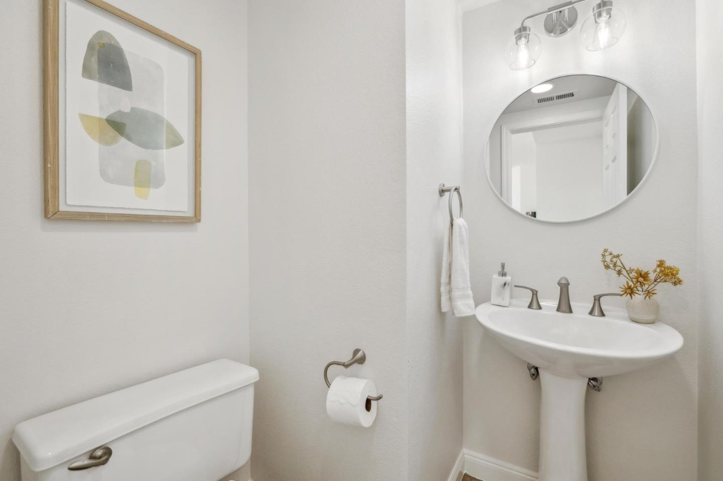 Detail Gallery Image 23 of 52 For 4216 Verdigris Cir, San Jose,  CA 95134 - 3 Beds | 2/1 Baths