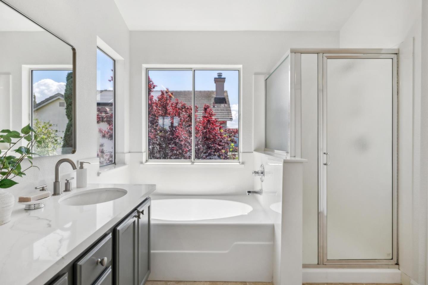 Detail Gallery Image 33 of 52 For 4216 Verdigris Cir, San Jose,  CA 95134 - 3 Beds | 2/1 Baths