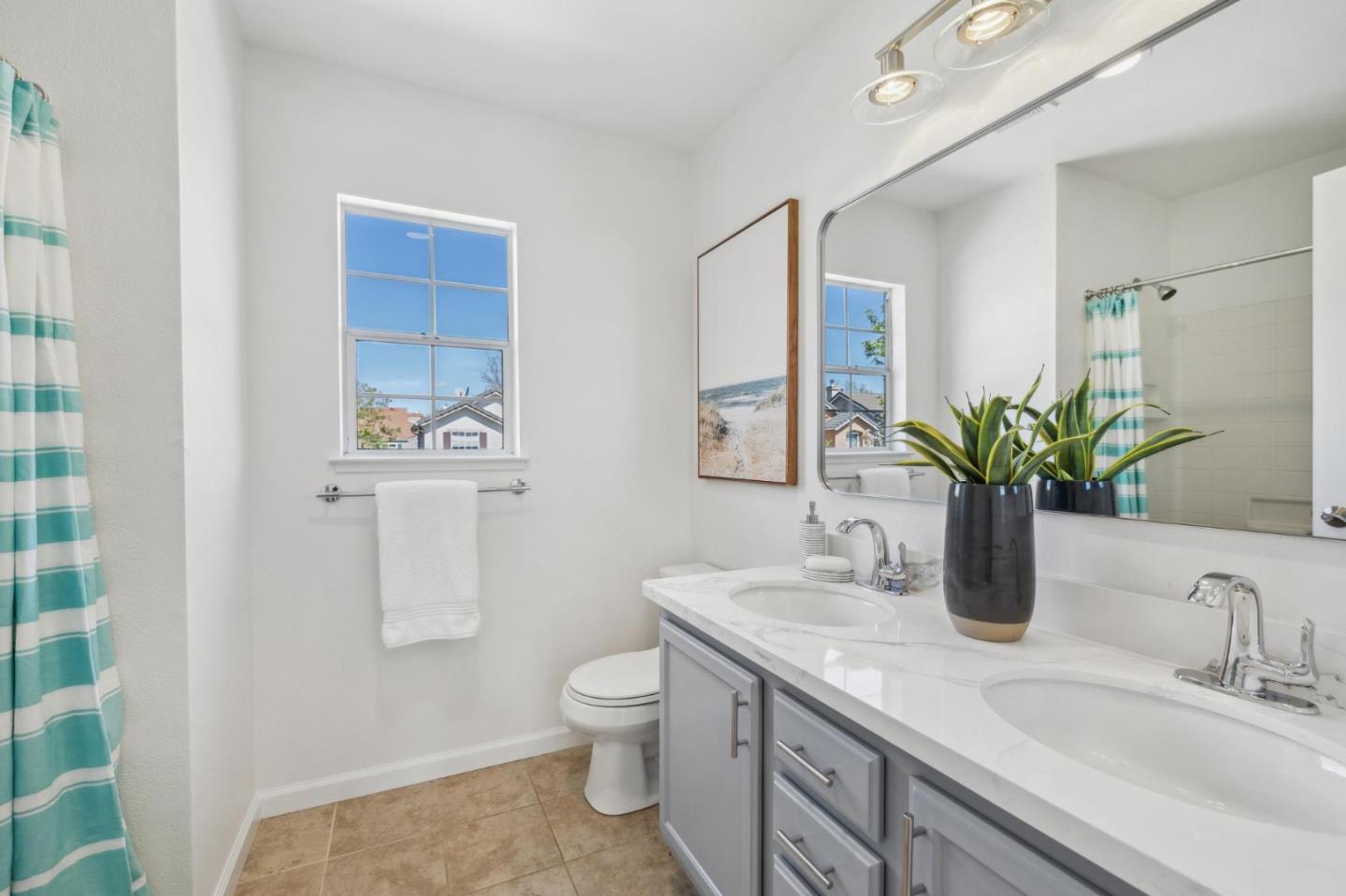 Detail Gallery Image 39 of 52 For 4216 Verdigris Cir, San Jose,  CA 95134 - 3 Beds | 2/1 Baths