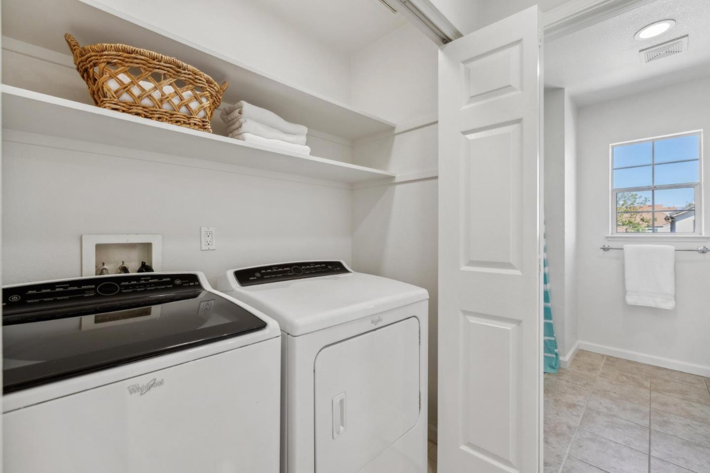 Detail Gallery Image 41 of 52 For 4216 Verdigris Cir, San Jose,  CA 95134 - 3 Beds | 2/1 Baths