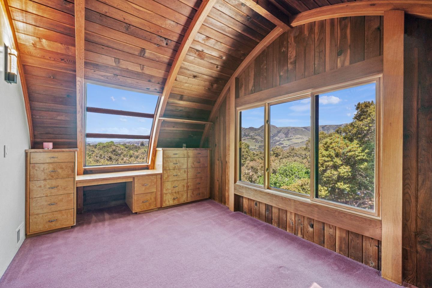 Detail Gallery Image 12 of 22 For 18 Camino De Travesia, Carmel Valley,  CA 93924 - 2 Beds | 1/1 Baths