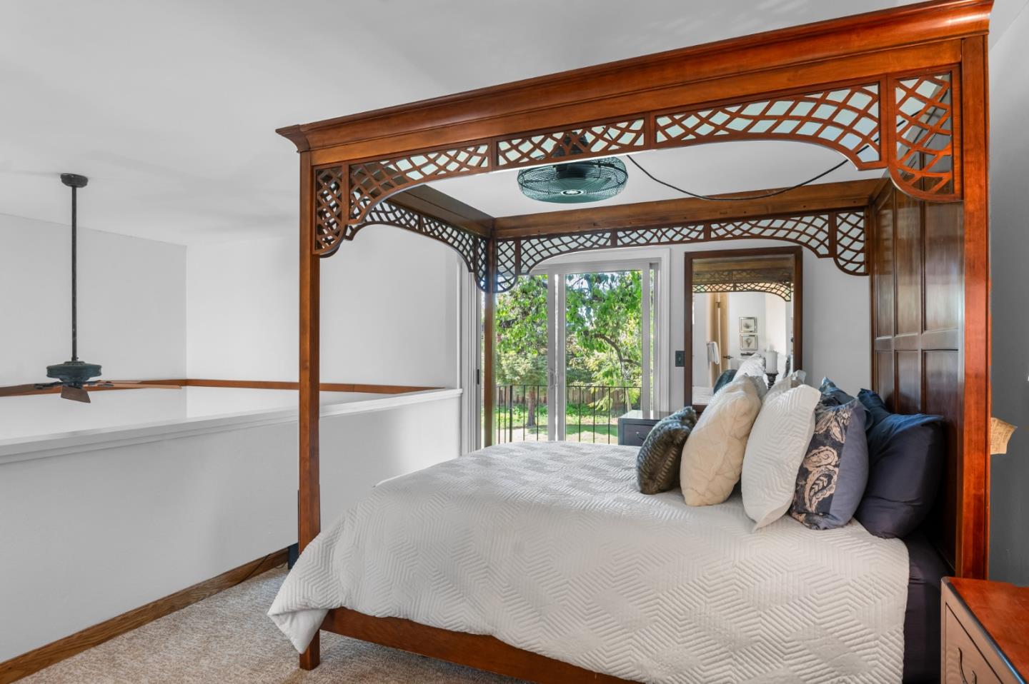 Detail Gallery Image 15 of 28 For 2424 Fairview Ln, Santa Clara,  CA 95051 - 2 Beds | 1/1 Baths