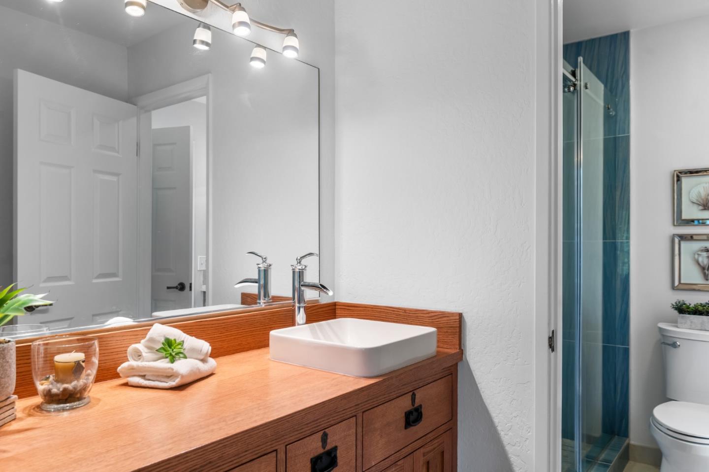 Detail Gallery Image 19 of 28 For 2424 Fairview Ln, Santa Clara,  CA 95051 - 2 Beds | 1/1 Baths
