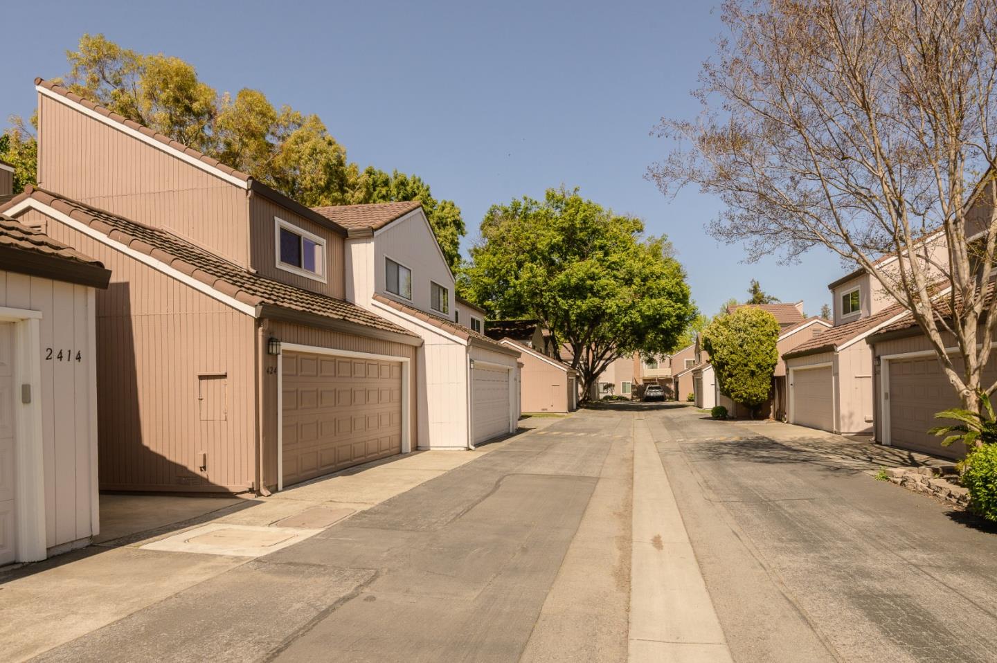 Detail Gallery Image 2 of 28 For 2424 Fairview Ln, Santa Clara,  CA 95051 - 2 Beds | 1/1 Baths