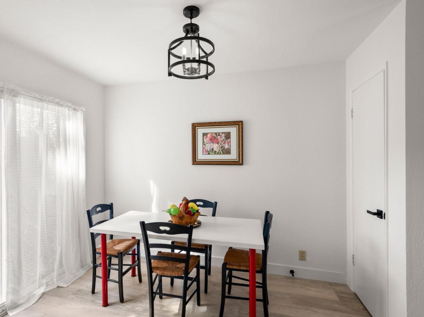 Detail Gallery Image 14 of 22 For 1727 30th Ave a,  Santa Cruz,  CA 95062 - 2 Beds | 1 Baths