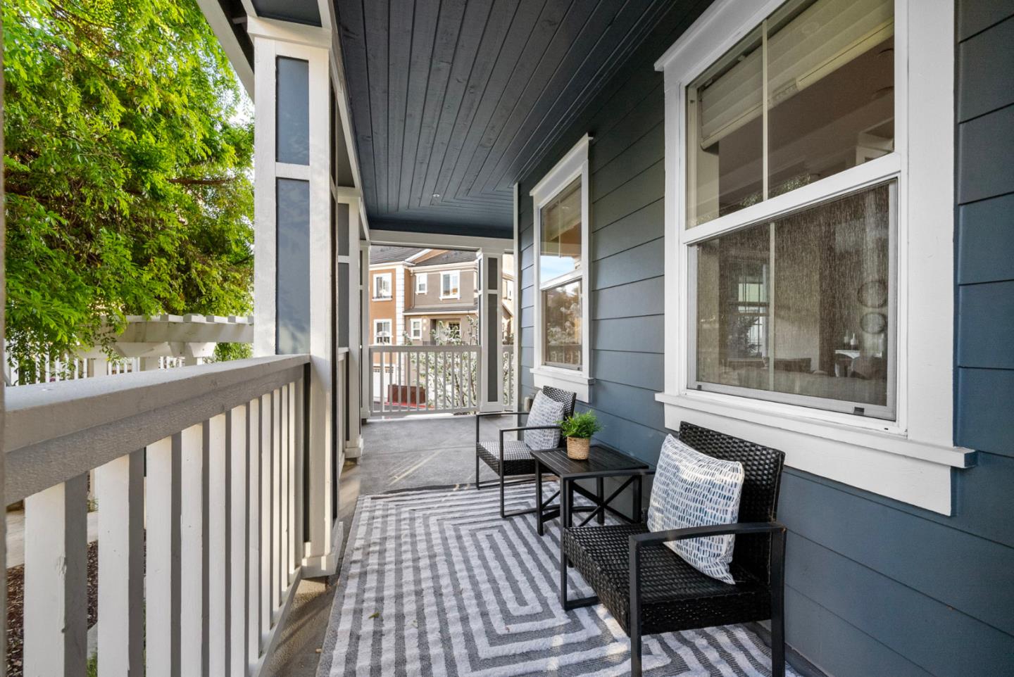 Detail Gallery Image 4 of 53 For 434 Mccown Ave, San Mateo,  CA 94403 - 4 Beds | 3/1 Baths