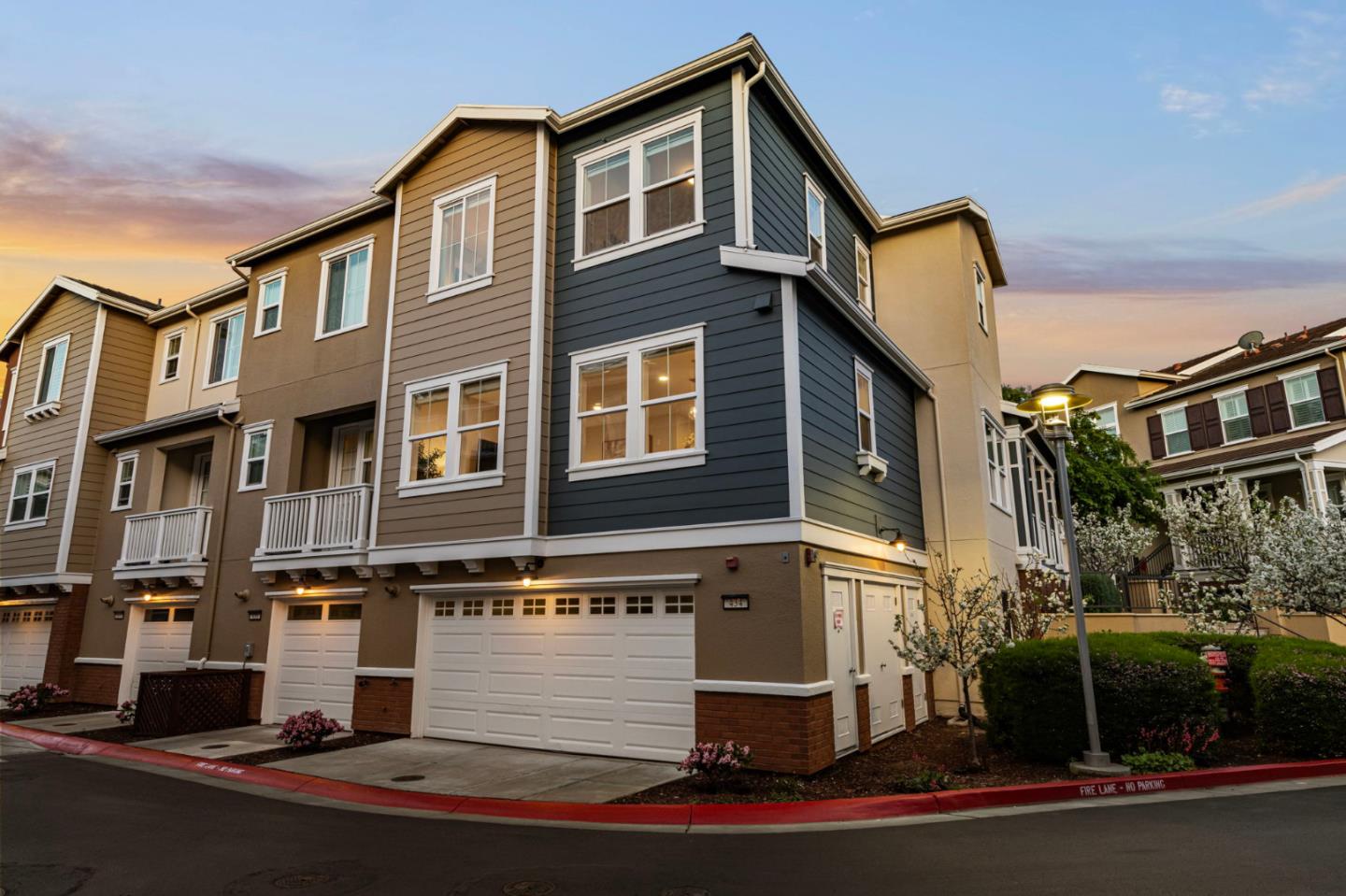 Detail Gallery Image 40 of 53 For 434 Mccown Ave, San Mateo,  CA 94403 - 4 Beds | 3/1 Baths