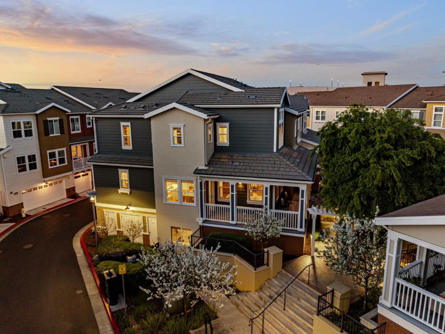 Detail Gallery Image 42 of 53 For 434 Mccown Ave, San Mateo,  CA 94403 - 4 Beds | 3/1 Baths